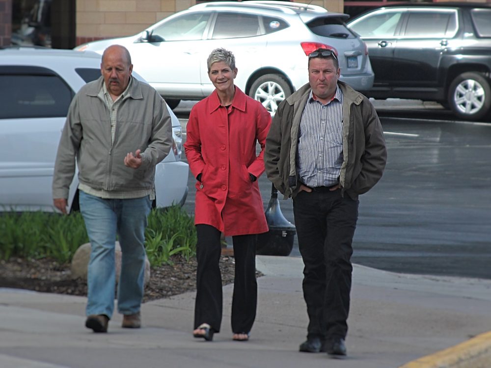 Doug and Gina Dahlen sentenced to jail, probation for role in disappearance of Rucki sisters